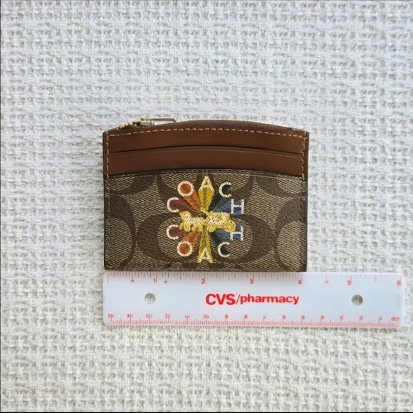 Coach Mini Town Bucket Bag with Cardholder Case In Coach Radial Rainbow - NWOT - Picture 8 of 12